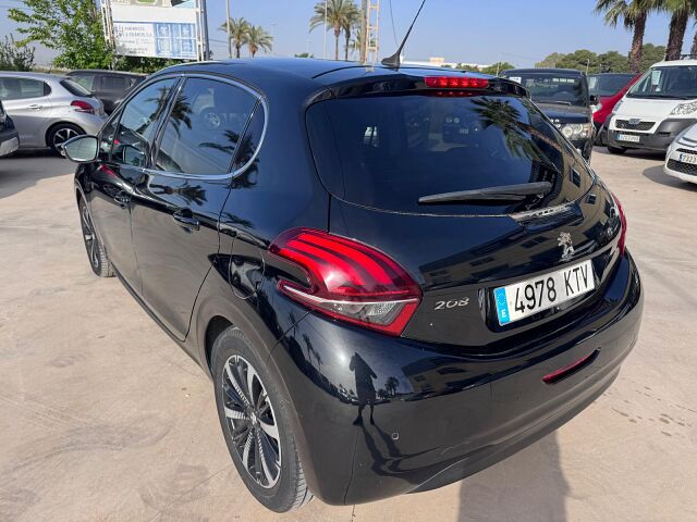 PEUGEOT 208 TECH 1.2 E-THP LPG AUTO SPANISH LHD IN SPAIN 70000 MILES SUPER 2019